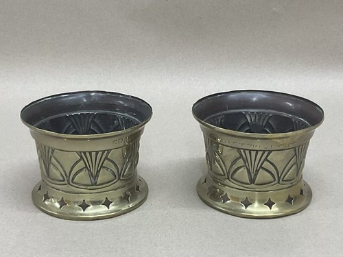 Pair arts and crafts - of,